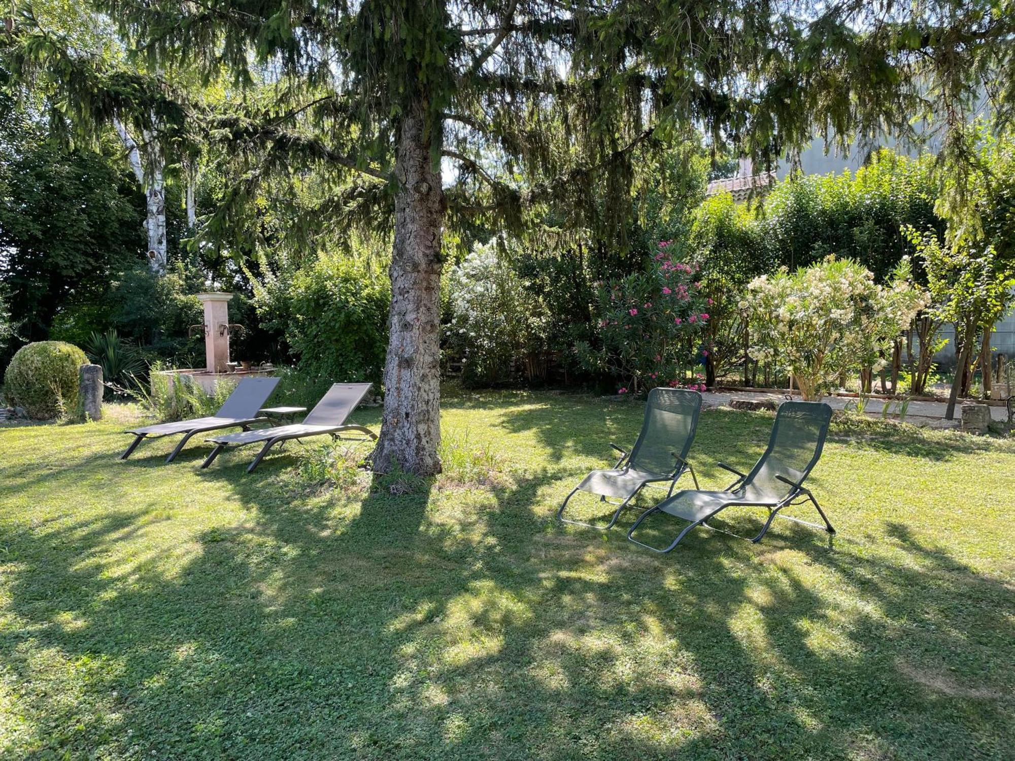 Villa La Petite Rive - Les Oliviers Velleron Exterior foto